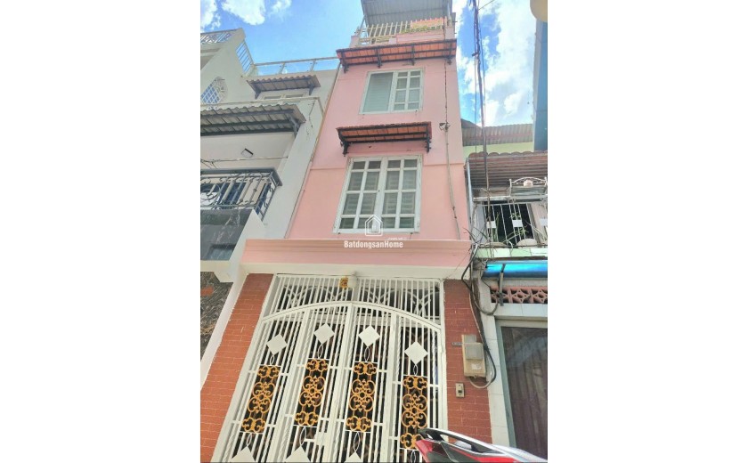 Nhà giá rẻ Nở hậu SHR 4 tầng 31m2 – Võ Văn Kiệt Quận 1 SS